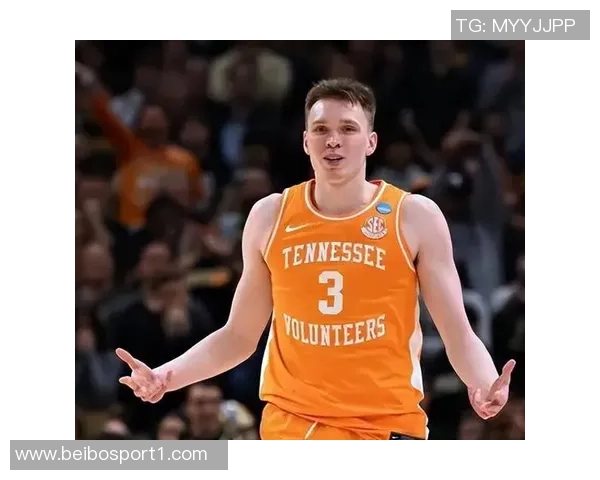 乌度卡谈防守策略称面对克莱与拉塞尔我们起初过于激进