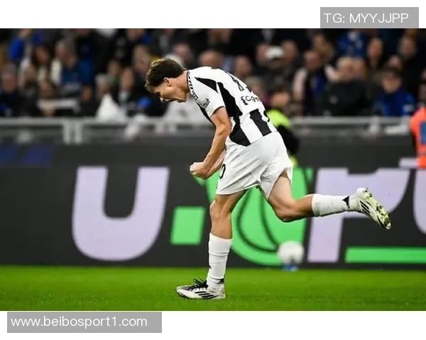 曼联明夏瞄准20岁天才伊尔迪兹计划豪掷9000万引援